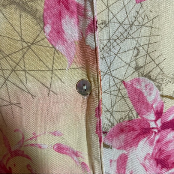 Caribbean Joe Silk Blend Floral Button Tropical Top Soft Womens L SLIM FIT - Picture 7 of 11